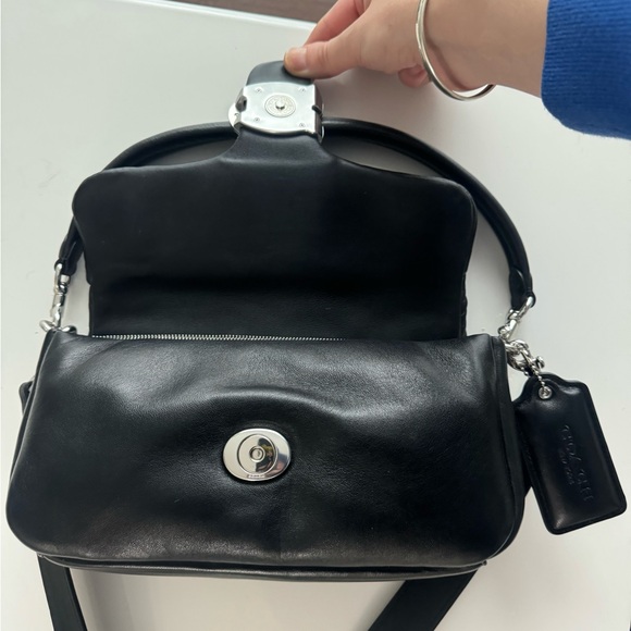 COACH PILLOW TABBY 26” SHOULDER BAG NWOT - Picture 5 of 7